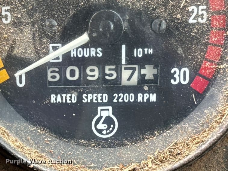 image for item DX0588 White Field Boss 2-105 tractor