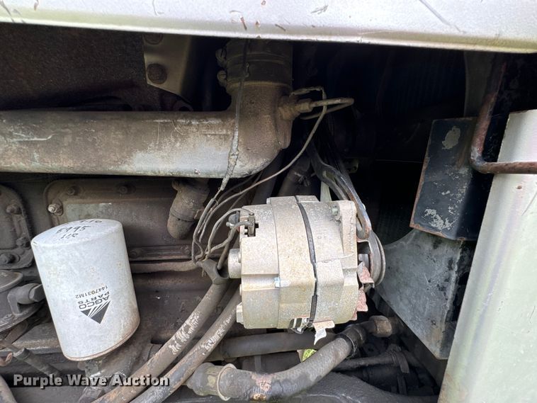 image for item DX0588 White Field Boss 2-105 tractor