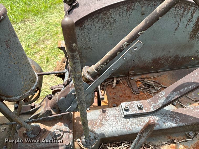 image for item DX0590 McCormick-Deering tractor