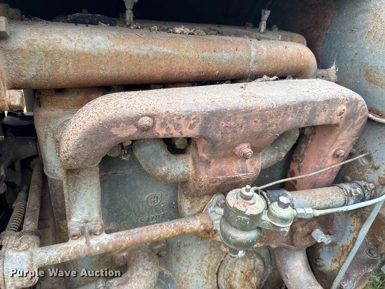 image for item DX0590 McCormick-Deering tractor