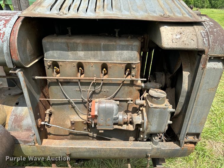 image for item DX0590 McCormick-Deering tractor