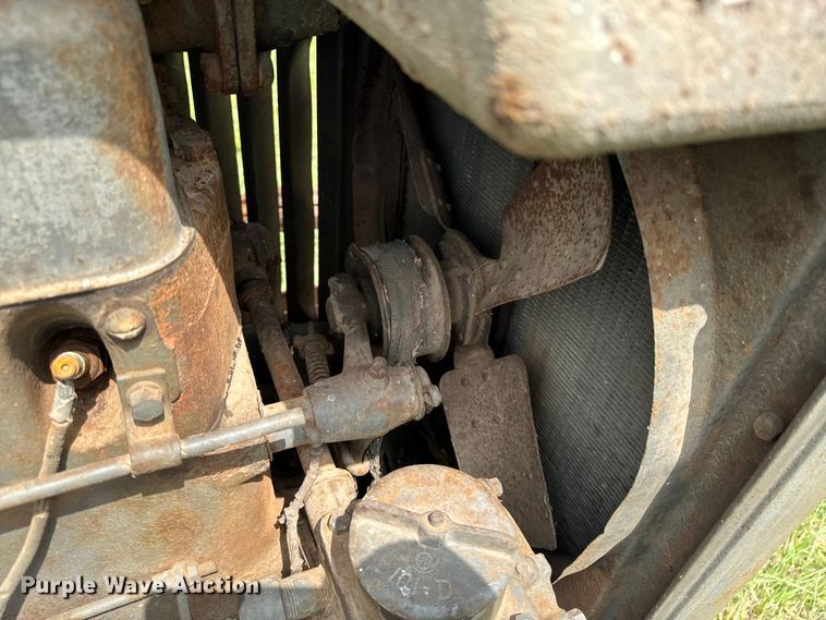 image for item DX0590 McCormick-Deering tractor