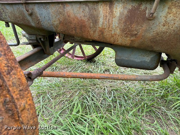 image for item DX0590 McCormick-Deering tractor