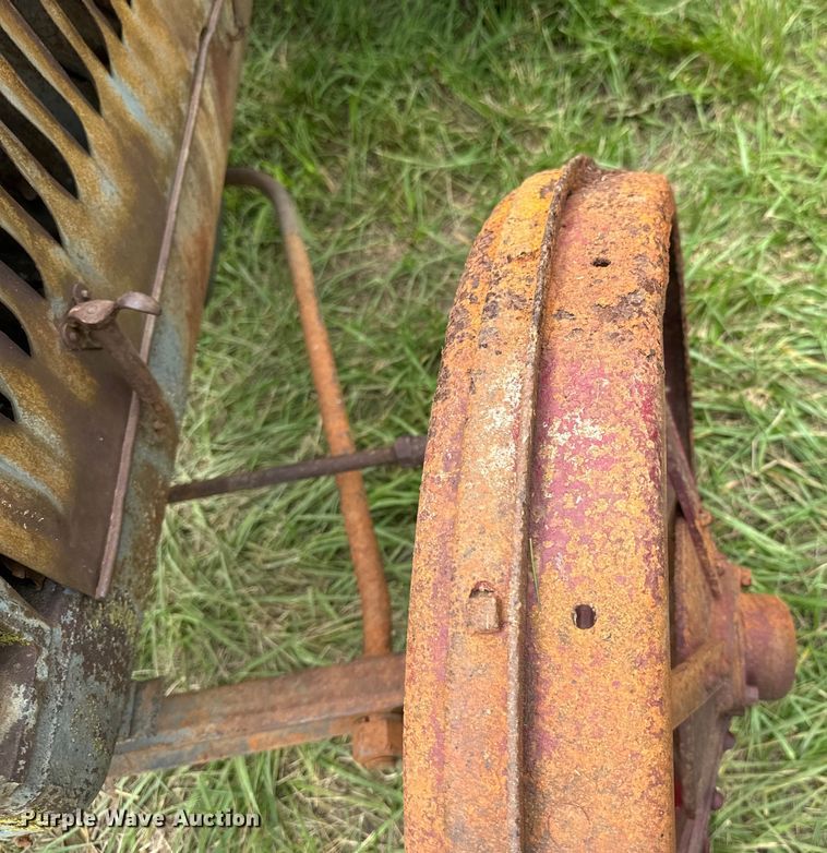 image for item DX0590 McCormick-Deering tractor