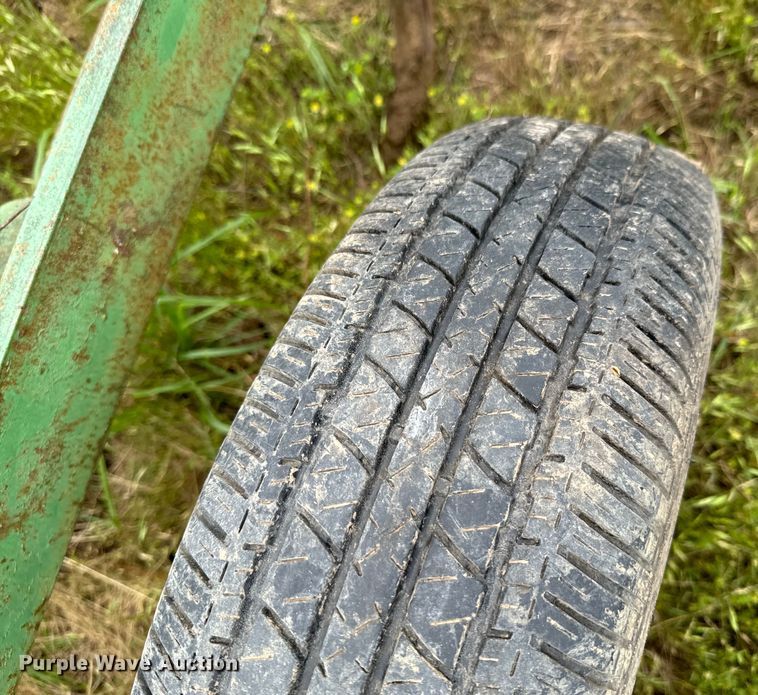 image for item DX0594 John Deere 100 chisel