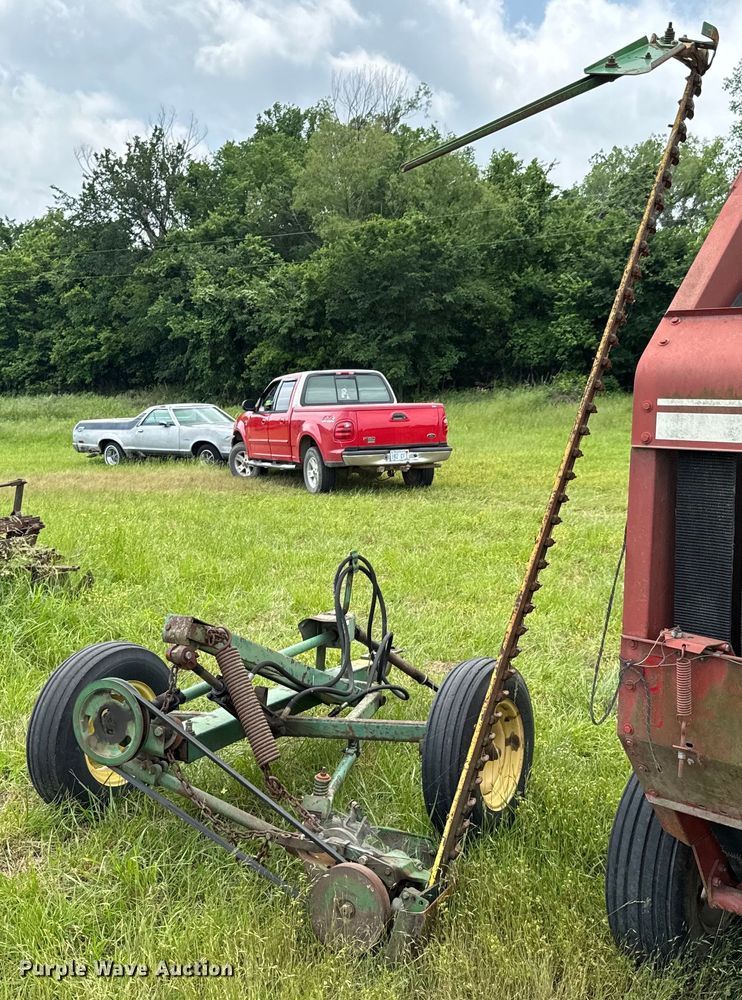 image for item DX0597 John Deere 450 sickle mower