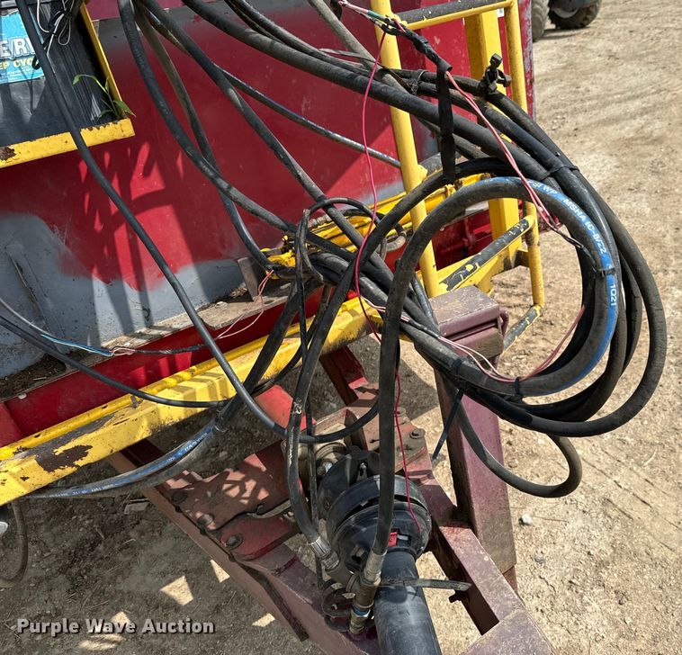 image for item DX0607 Supreme 700T feed grinder/mixer