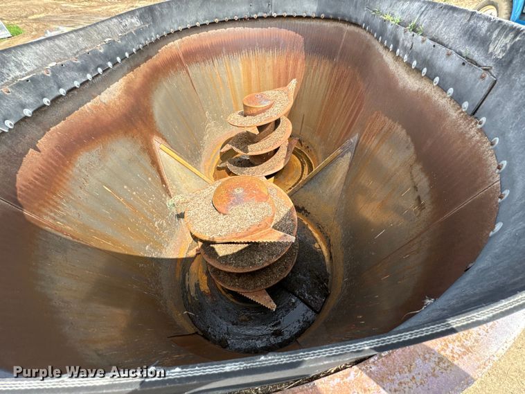 image for item DX0607 Supreme 700T feed grinder/mixer