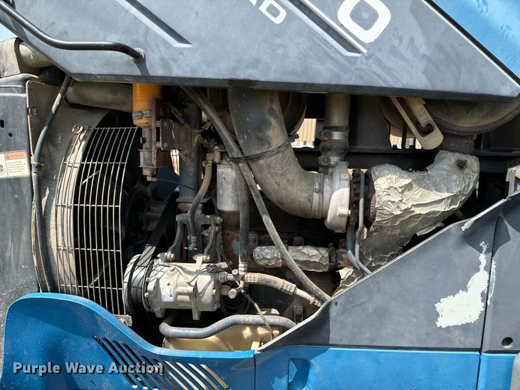 image for item DX0608 Ford New Holland 8970 MFWD tractor