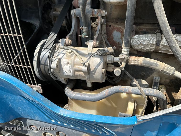 image for item DX0608 Ford New Holland 8970 MFWD tractor