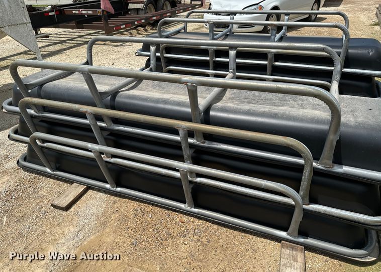 image for item DX0613 (6) Tarter bunk feeders