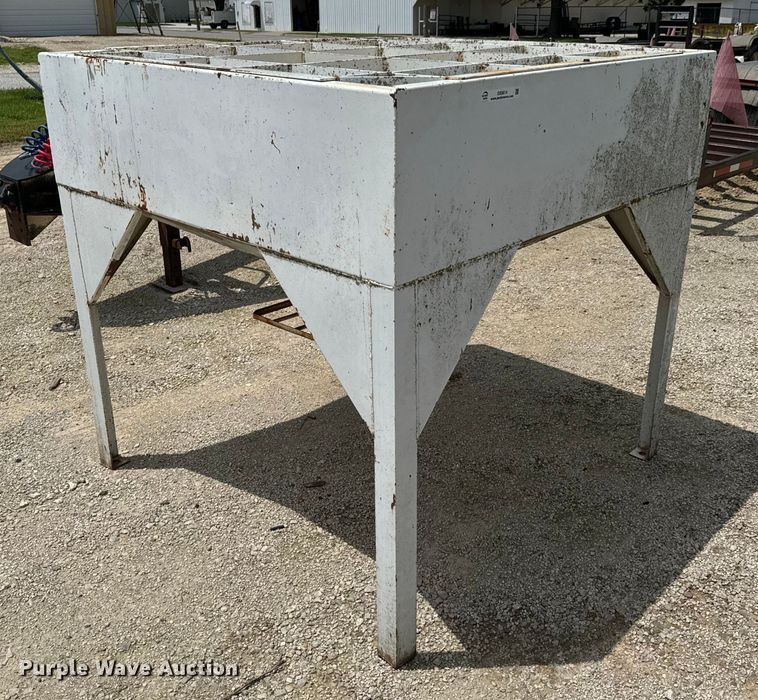 image for item DX0614 Seed Hopper