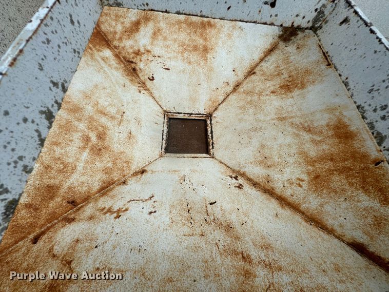 image for item DX0614 Seed Hopper