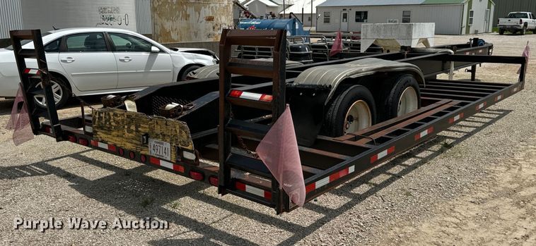 image for item DX0615 2006 Neville Built equipment trailer