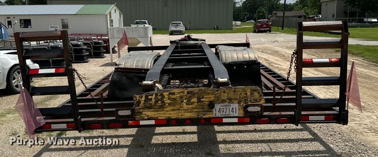 image for item DX0615 2006 Neville Built equipment trailer