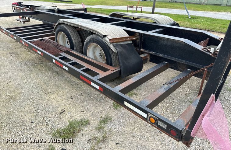 image for item DX0615 2006 Neville Built equipment trailer
