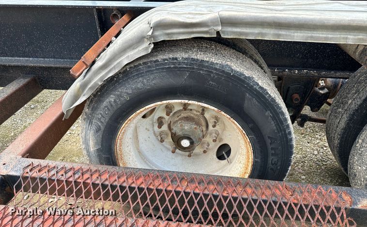 image for item DX0615 2006 Neville Built equipment trailer