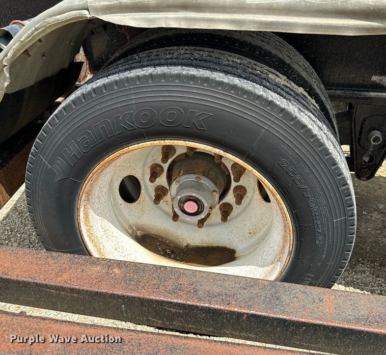 image for item DX0615 2006 Neville Built equipment trailer