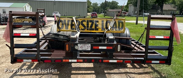 image for item DX0617 2008 Neville Built equipment trailer