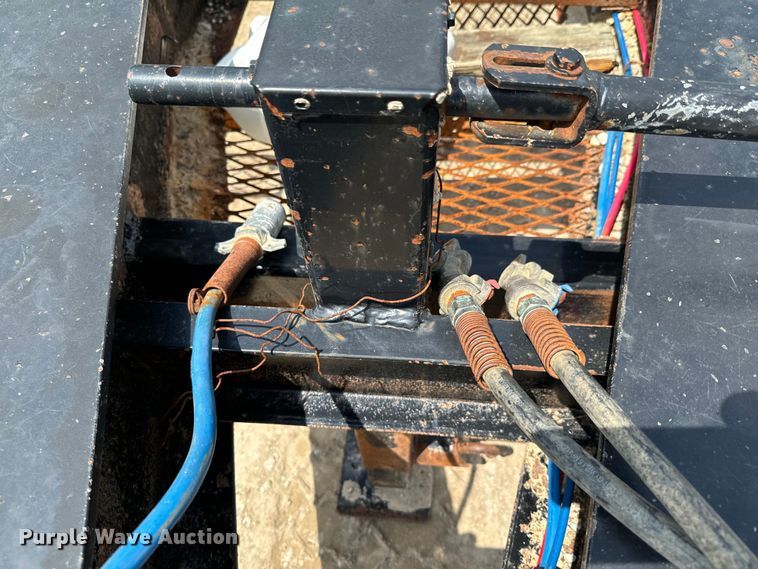 image for item DX0617 2008 Neville Built equipment trailer