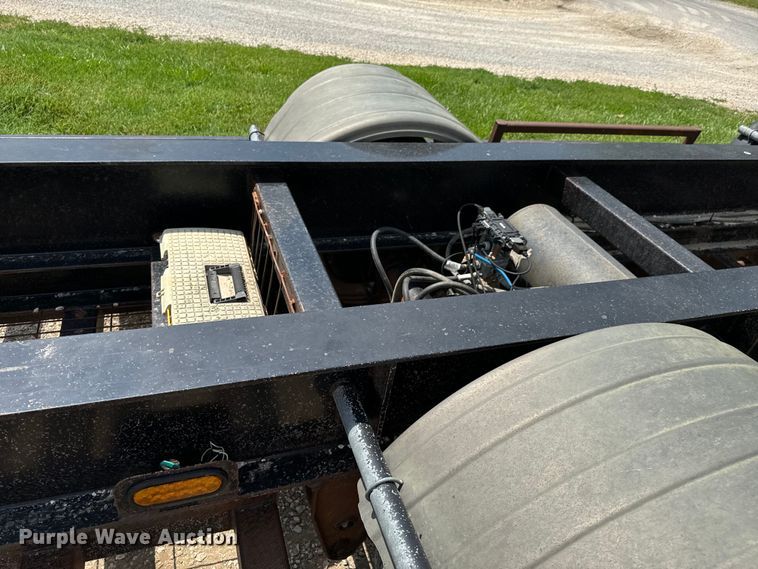 image for item DX0617 2008 Neville Built equipment trailer