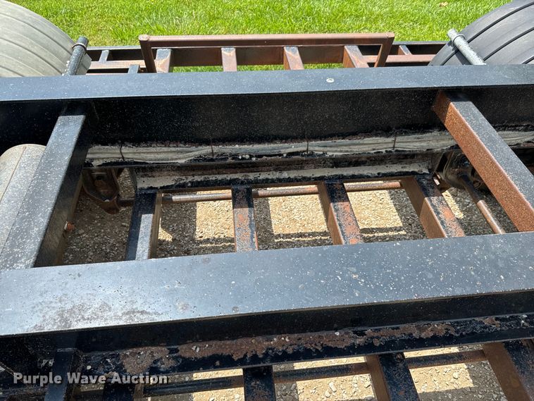 image for item DX0617 2008 Neville Built equipment trailer