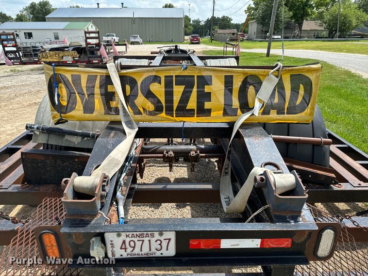 image for item DX0617 2008 Neville Built equipment trailer