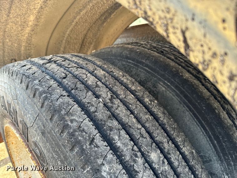 image for item DX0617 2008 Neville Built equipment trailer