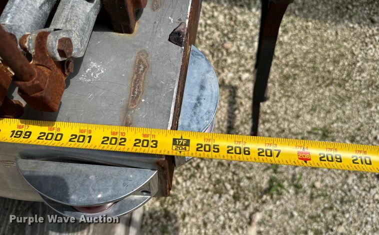 image for item DX0618 Adams SS fertilizer tender