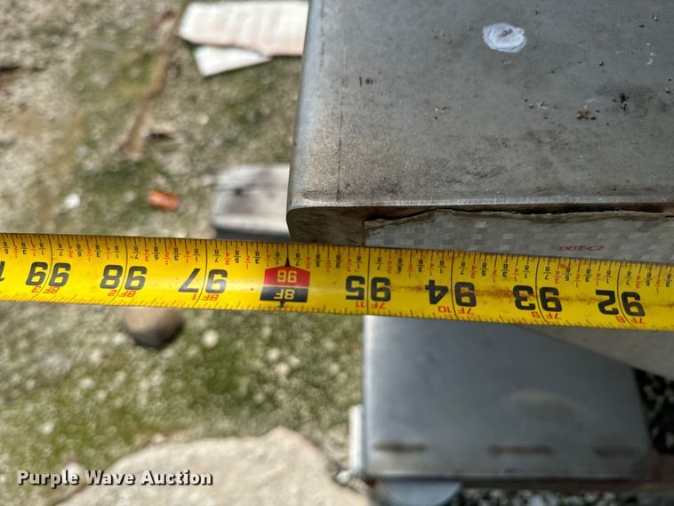 image for item DX0618 Adams SS fertilizer tender