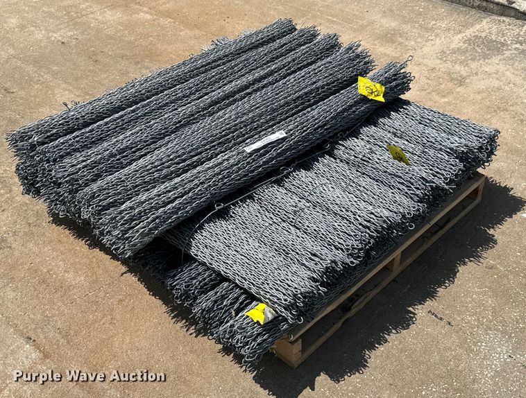 image for item DX0621 Approximately (2300) fence stays