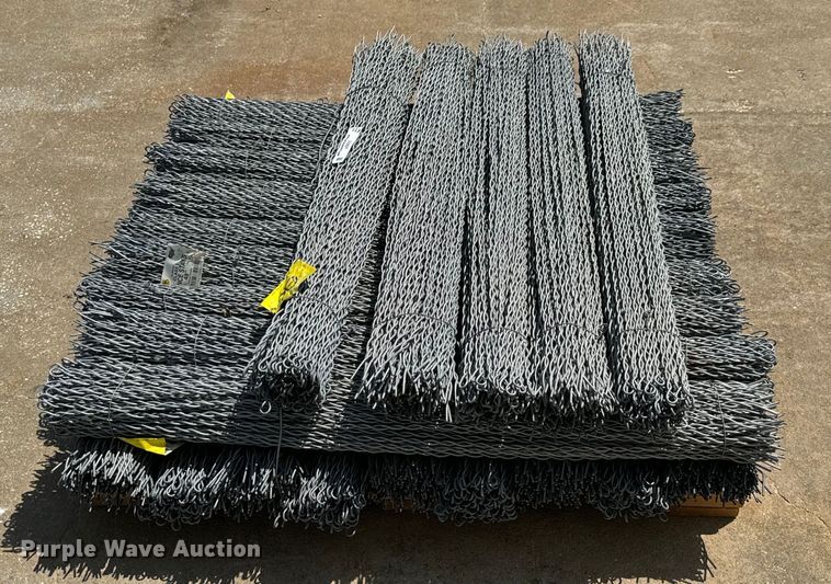 image for item DX0621 Approximately (2300) fence stays