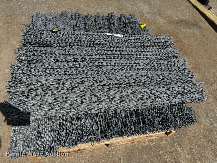 image for item DX0621 Approximately (2300) fence stays