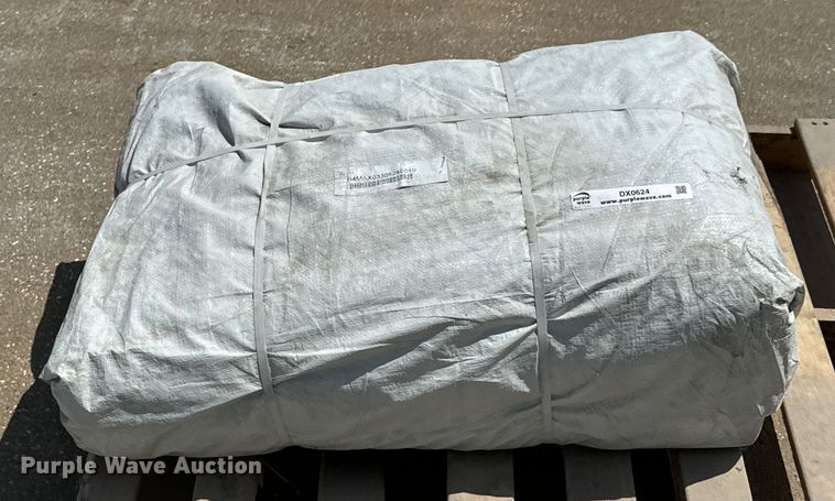 image for item DX0624 (2) hay tarps