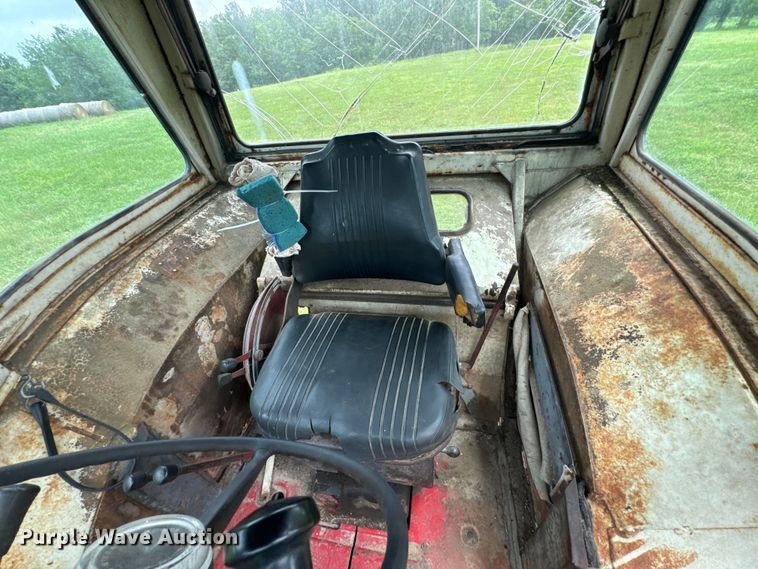 image for item DX0634 1972 International Harvester Farmall 1466 Turbo tractor