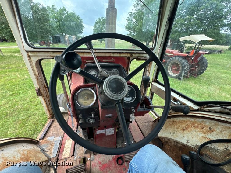 image for item DX0634 1972 International Harvester Farmall 1466 Turbo tractor