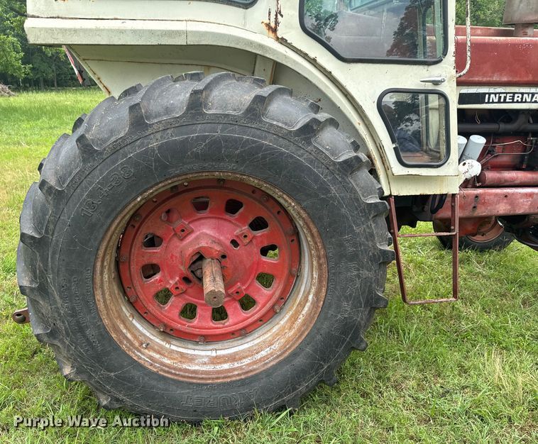 image for item DX0634 1972 International Harvester Farmall 1466 Turbo tractor