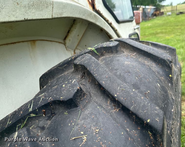 image for item DX0634 1972 International Harvester Farmall 1466 Turbo tractor