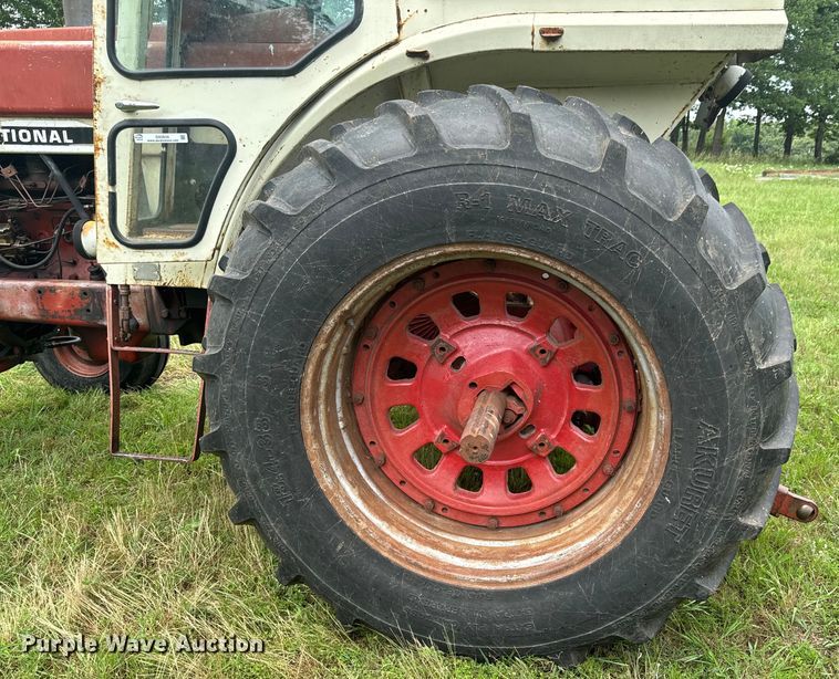 image for item DX0634 1972 International Harvester Farmall 1466 Turbo tractor