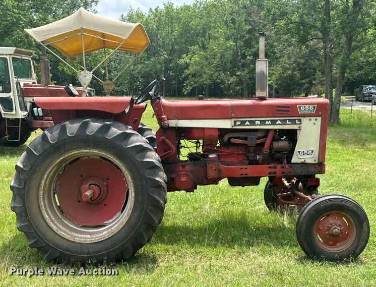 image for item DX0635 1965 International Harvester Farmall 656 tractor