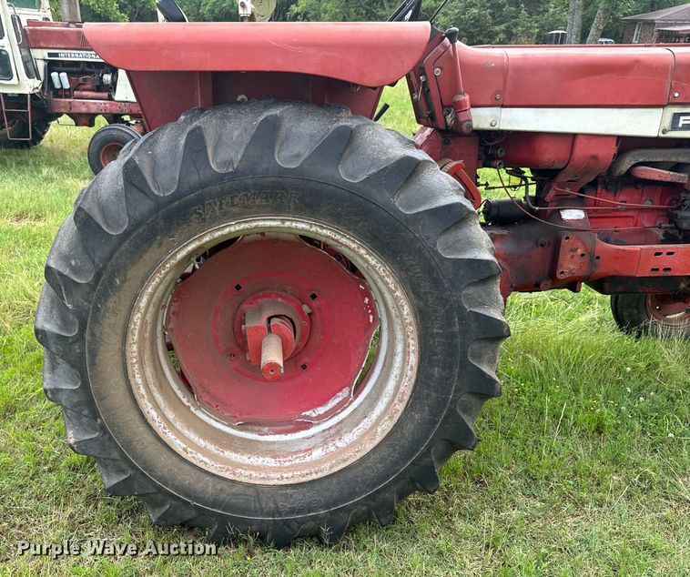 image for item DX0635 1965 International Harvester Farmall 656 tractor