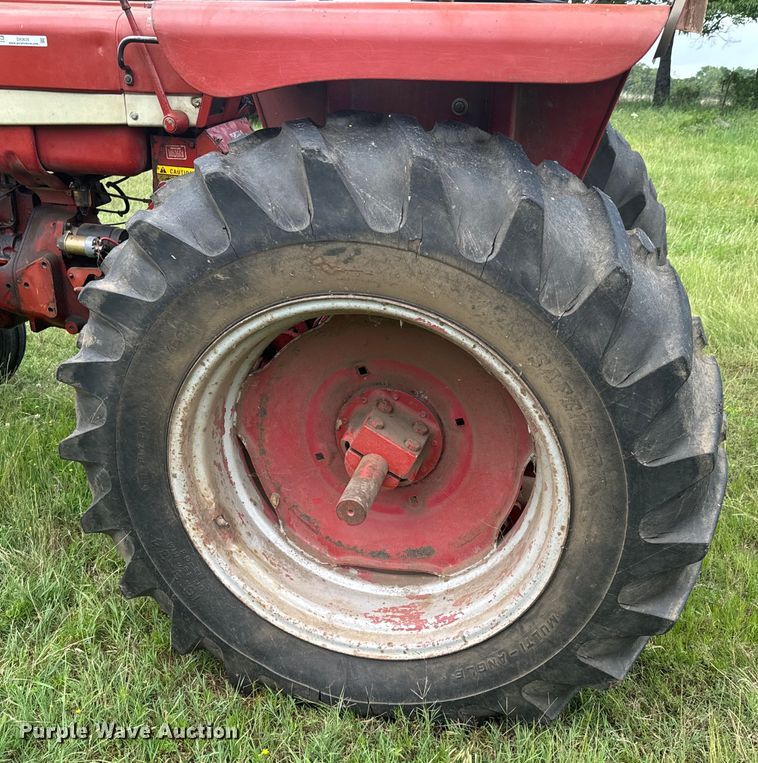 image for item DX0635 1965 International Harvester Farmall 656 tractor