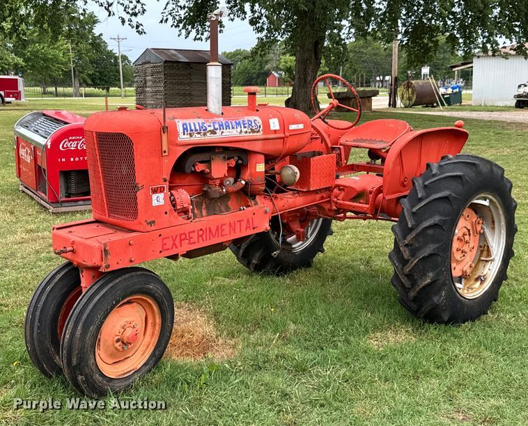 image for item DX0666 Allis-Chalmers WD C tractor