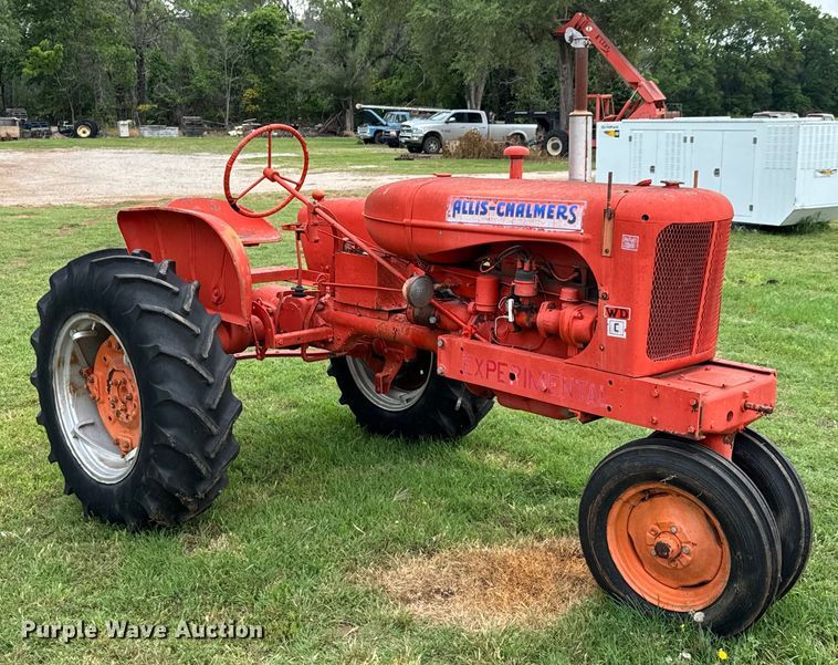 image for item DX0666 Allis-Chalmers WD C tractor