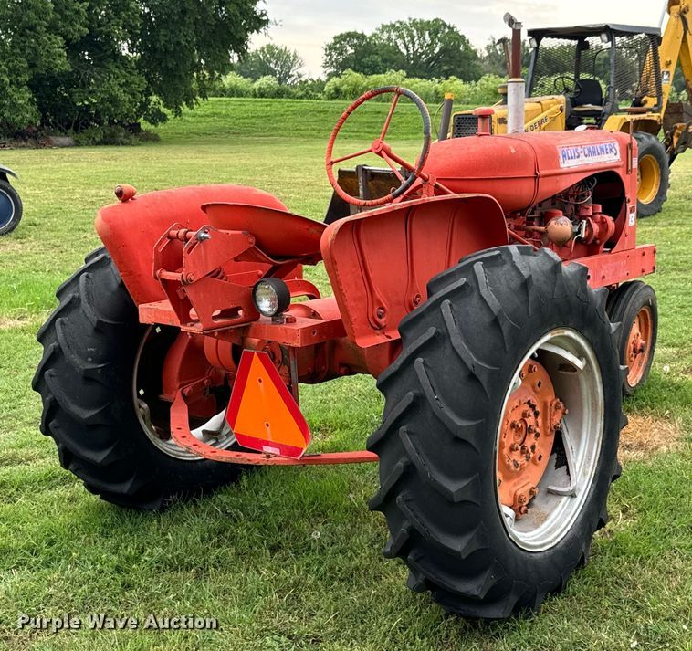 image for item DX0666 Allis-Chalmers WD C tractor