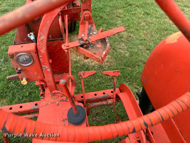 image for item DX0666 Allis-Chalmers WD C tractor