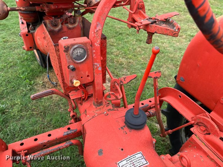image for item DX0666 Allis-Chalmers WD C tractor