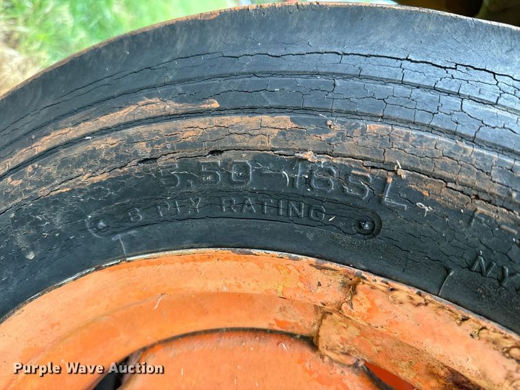 image for item DX0666 Allis-Chalmers WD C tractor