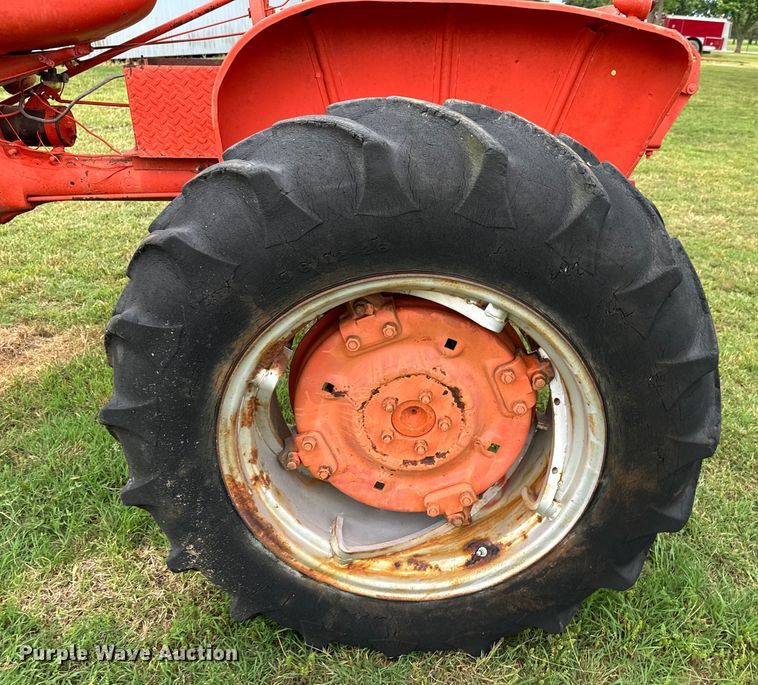 image for item DX0666 Allis-Chalmers WD C tractor