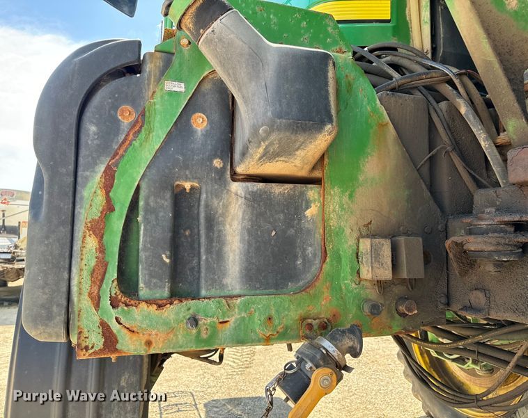 image for item EH6822 2012 John Deere 4940 spreader